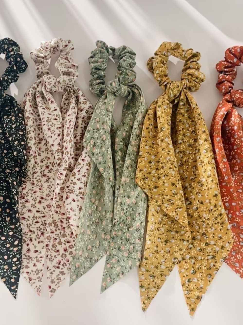 Floral Bow Scrunchie Hair Tie - Multicolor (5 Pack)